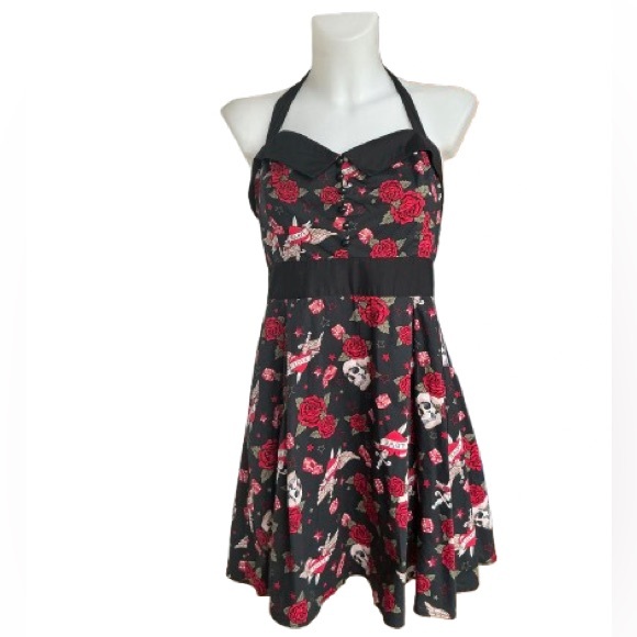 Hot Topic Pin Up Traditional Tattoo Skull Roses Dice Dagger Wing Heart Dress L - Picture 1 of 12